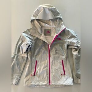 The North Face - Women’s Rain Jacket -  Size Small - Never Been Worn